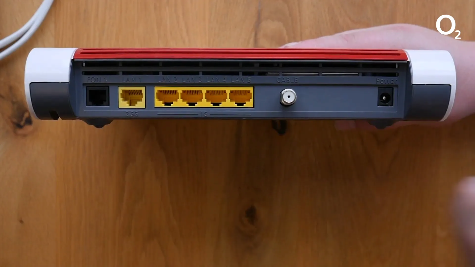 Netzteil in die Fritzbox stecken
