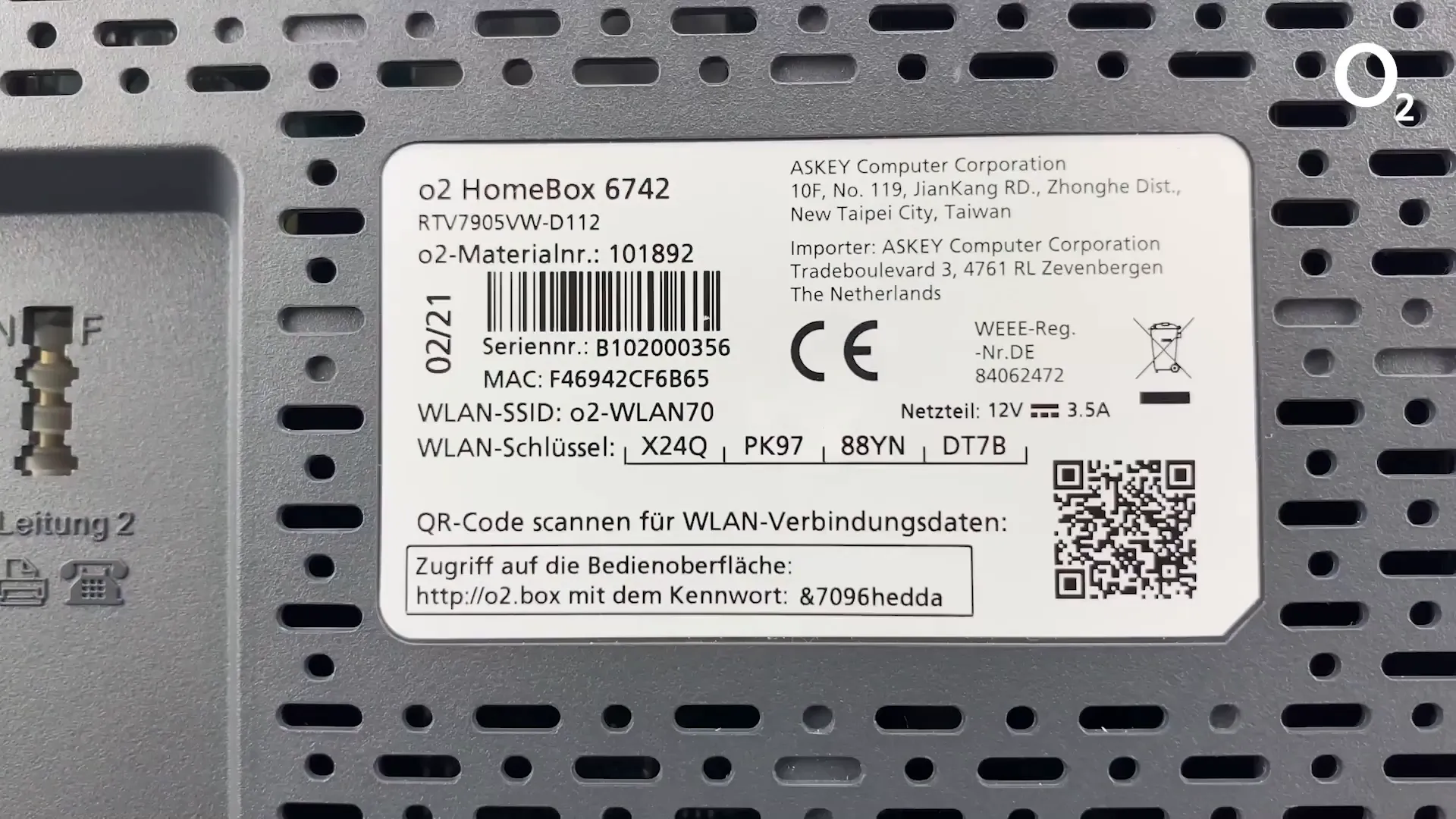 WLAN-Daten auf der Rückseite der o2 Homebox 3