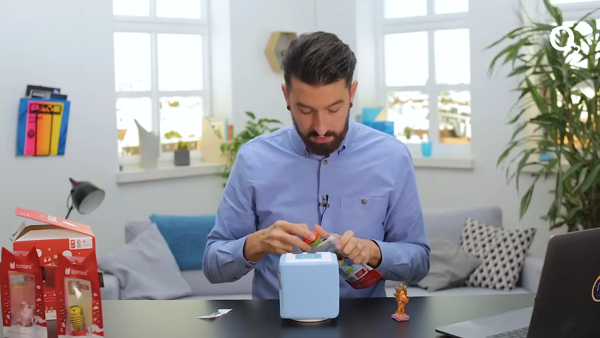 Aufnahme von Geschichten auf den Kreativ Toni