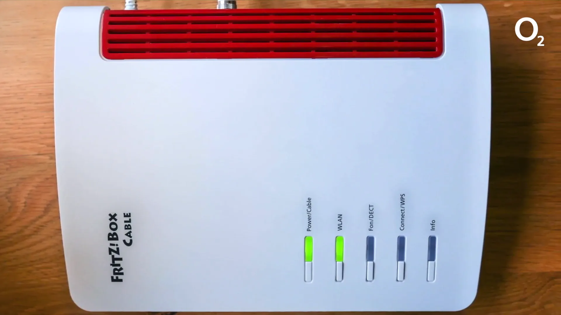 Fritzbox mit leuchtenden LEDs